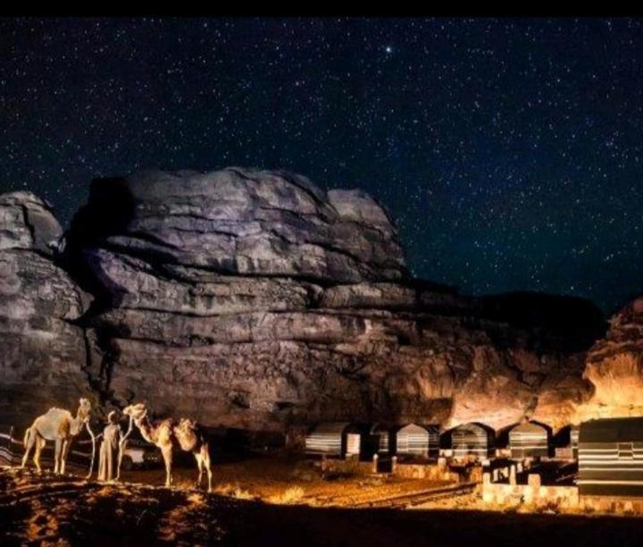 Heart Rum Camp Wadi Rum Exteriér fotografie